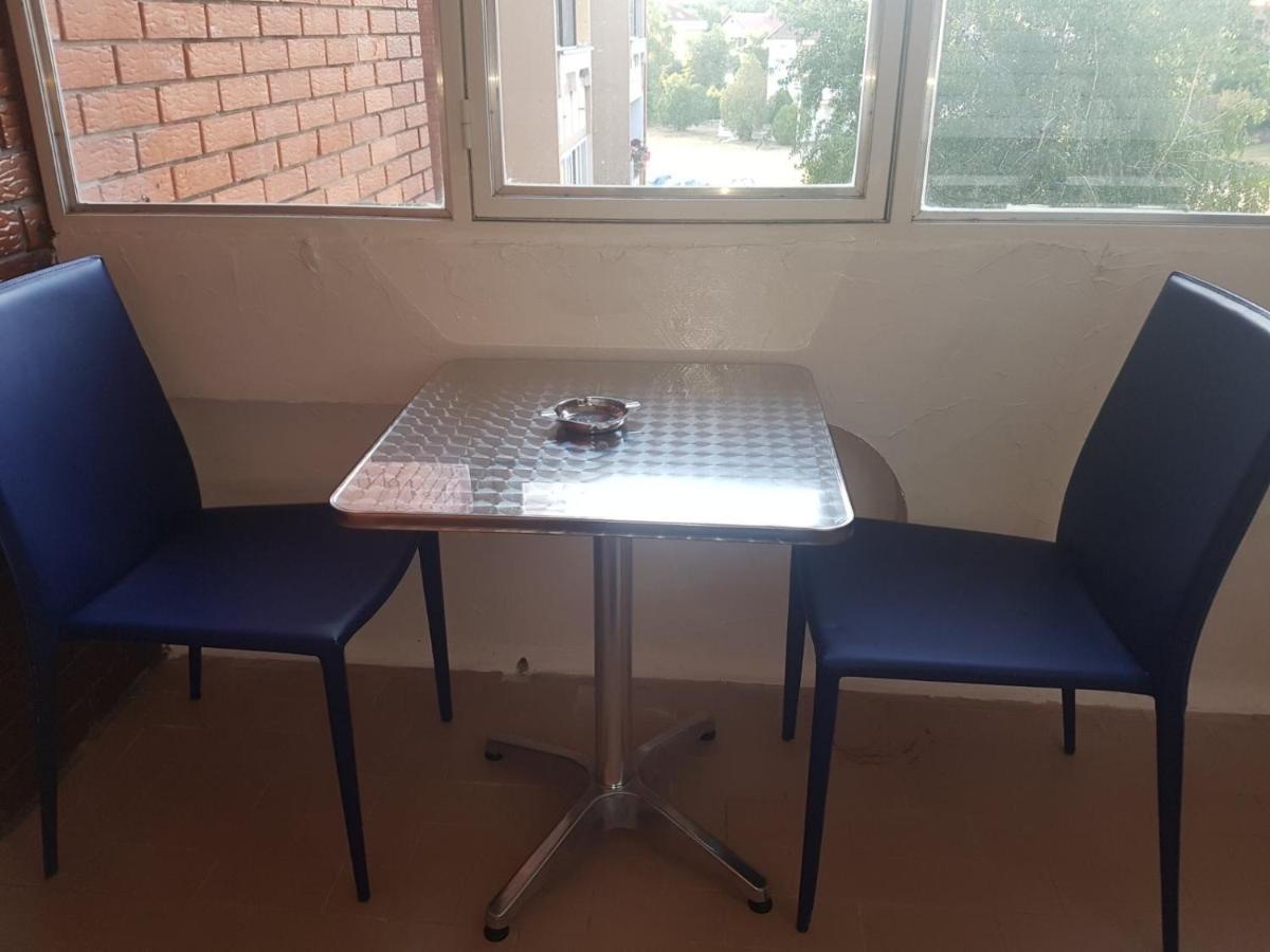 Walk Apartment Vukovar Esterno foto
